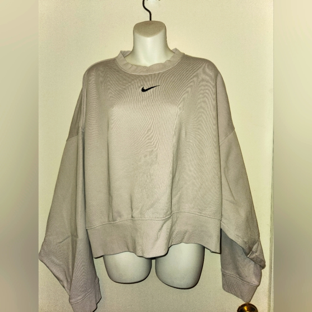 Nike Sweatshirt